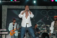 DSC_7479.jpg (55,434 bytes)