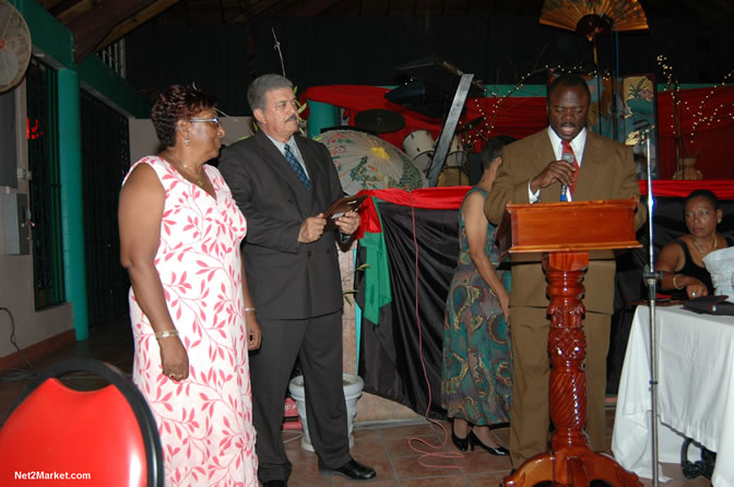 Negril Chamber Of Commerce - 22 Anniversary Dinner & Cabaret Show - Saturday, April 23, 2005 at the Negril Hills Golf Club, Sheffield, Westmoreland, Jamaica - Photos - Negril Travel Guide, Negril Jamaica WI - http://www.negriltravelguide.com - info@negriltravelguide.com...!