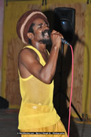 DSC_4188.jpg (84,268 bytes)