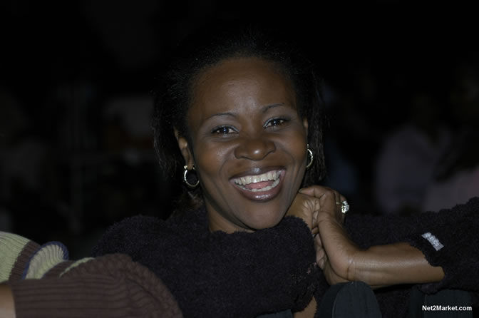 Jazz & Blues Goers - Air Jamaica Jazz & Blues 2005 - The Art Of Music - Cinnamon Hill Golf Course, Rose Hall, Montego Bay - Negril Travel Guide, Negril Jamaica WI - http://www.negriltravelguide.com - info@negriltravelguide.com...!