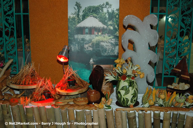 Negril Chamber of Commerce - 24th Anniversary Dinner Photos - Saturday, April 21, 2007 - Negril Hills Country Club, Sheffield, Westmoreland, Jamaica W.I. - Negril Travel Guide, Negril Jamaica WI - http://www.negriltravelguide.com - info@negriltravelguide.com...!