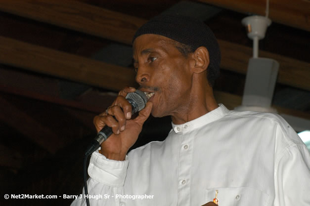 Negril Chamber of Commerce - 24th Anniversary Dinner Photos - Saturday, April 21, 2007 - Negril Hills Country Club, Sheffield, Westmoreland, Jamaica W.I. - Negril Travel Guide, Negril Jamaica WI - http://www.negriltravelguide.com - info@negriltravelguide.com...!