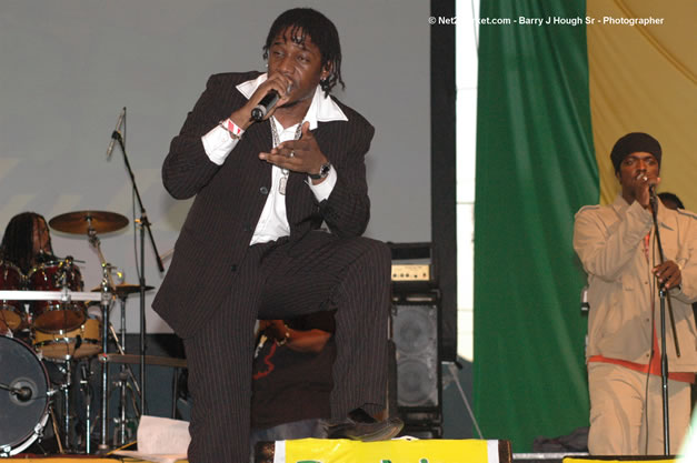 Wayne Marshall @ Tru-Juice Rebel Salute 2007 - Saturday, January 13, 2007, Port Kaiser Sports Club, St. Elizabeth - Negril Travel Guide, Negril Jamaica WI - http://www.negriltravelguide.com - info@negriltravelguide.com...!