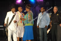 DSC_1027.jpg (136,550 bytes)