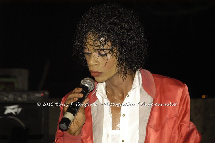 Toots and the Maytals - Grammy Award Winner @ Negril Fest - Presented by Money Cologne Promotions - Special Guest Star Jamaica Michael Jackson, Stama, Adeebe - Backed by Hurricane Band, MC Rev. BB on January 6, 2010 @ Roots Bamboo, Norman Manley Boulevard, Negril, Westmoreland, Jamaica W.I. - Photographs by Net2Market.com - Barry J. Hough Sr, Photographer/Photojournalist - The Negril Travel Guide - Negril's and Jamaica's Number One Concert Photography Web Site with over 40,000 Jamaican Concert photographs Published -  Negril Travel Guide, Negril Jamaica WI - http://www.negriltravelguide.com - info@negriltravelguide.com...!