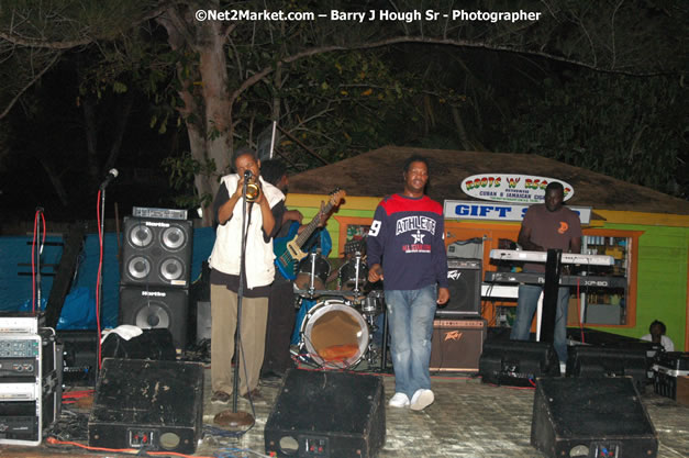 Tarrus Riley, Jimmy Riley, and Dwayne Stephensen - Money Cologne Promotions in association with "British Link Up" presents Summer Jam featuring She's Royal Tarrus Riley & Jimmy Riley - Plus Ras Slick, Sham Dawg, and Whiskey Bagio @ Roots Bamboo, Norman Manley Boulevard, Negril, Jamaica W.I. - Backed up Dean Fraser & The Hurricanne Band - MC Barry G and Rev. BB - July 25, 2007 - Negril Travel Guide.com, Negril Jamaica WI - http://www.negriltravelguide.com - info@negriltravelguide.com...!