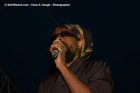 DSC_5663.jpg (23,031 bytes)