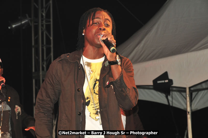 Unite The People An International Reggae Fest, Featuring: Beres Hammond, Coco T, Queen Ifrica, Khalil, Cameal Davis, Iley Dread, Rochelle, Geoffrey Star, Ras Penco, Kool DeLoy, Otis Gayle, J.McKay, Tiney Winey, Venue at Norman Manley Boulevard, Negril, Westmoreland, Jamaica - Saturday, April 4, 2009 - Photographs by Net2Market.com - Barry J. Hough Sr, Photographer/Photojournalist - Negril Travel Guide, Negril Jamaica WI - http://www.negriltravelguide.com - info@negriltravelguide.com...!