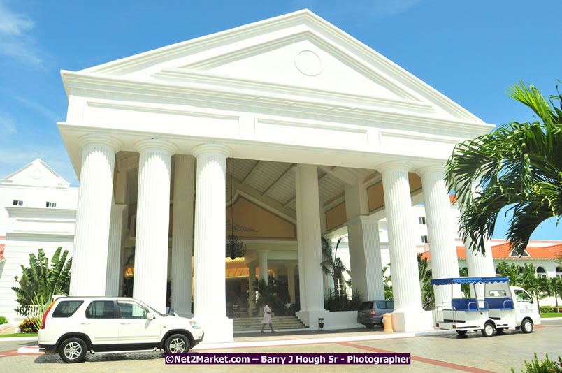 Usain Bolt of Jamaica - The Fastest Man In The World  - Usain Bolt Homecoming Celebrations - Press Conference at the Grand Bahia Principe &amp; Sherwood Content - Waldensia Primary School - Photographs by Net2Market.com - Barry J. Hough Sr. Photojournalist/Photograper - Photographs taken with a Nikon D300 - Negril Travel Guide, Negril Jamaica WI - http://www.negriltravelguide.com - info@negriltravelguide.com...!